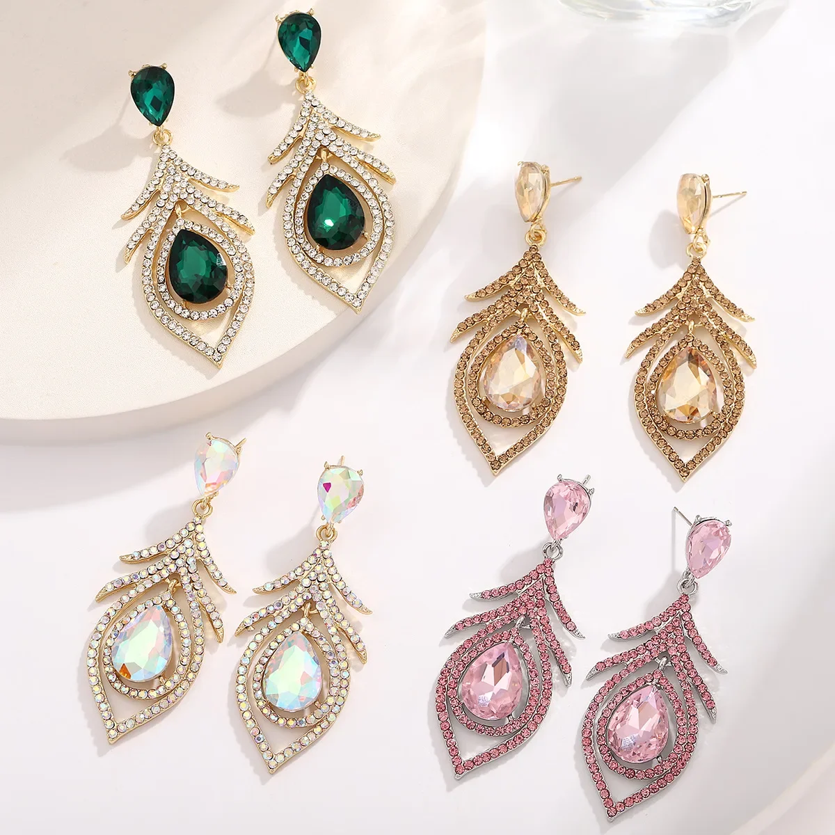 Ethnic Fashion Trends 2025 - New in trend 2025 Women's earrings