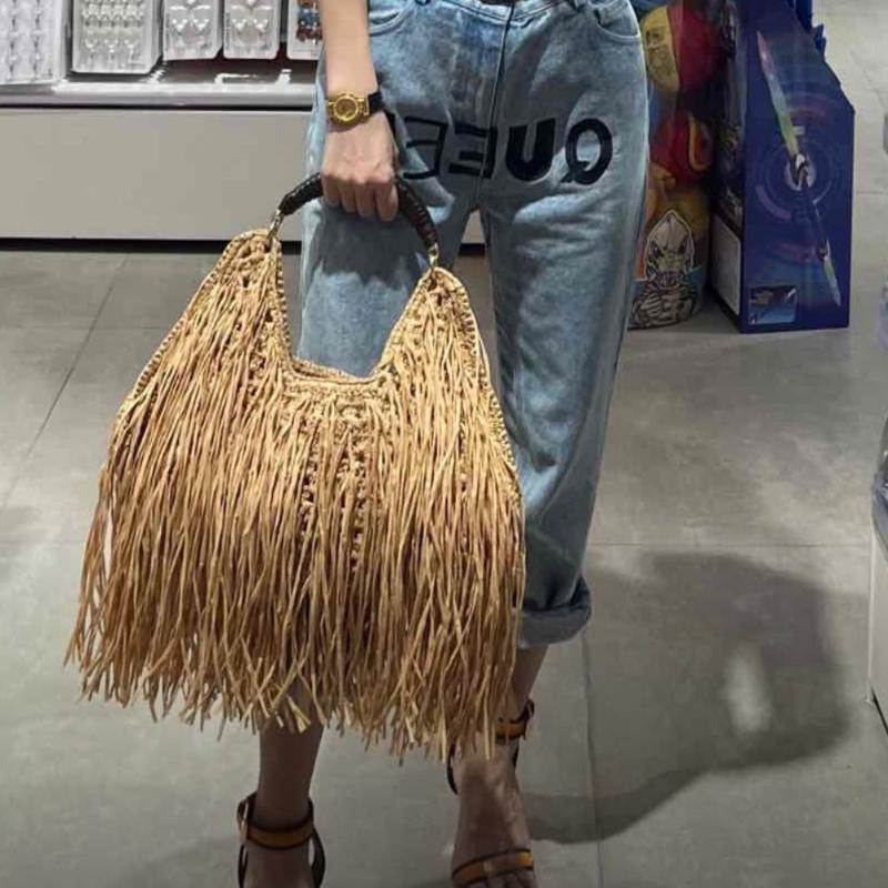 Bohemian Tassel Straw Handbag  - Ethnic Fashion Designer ulasan dan harga